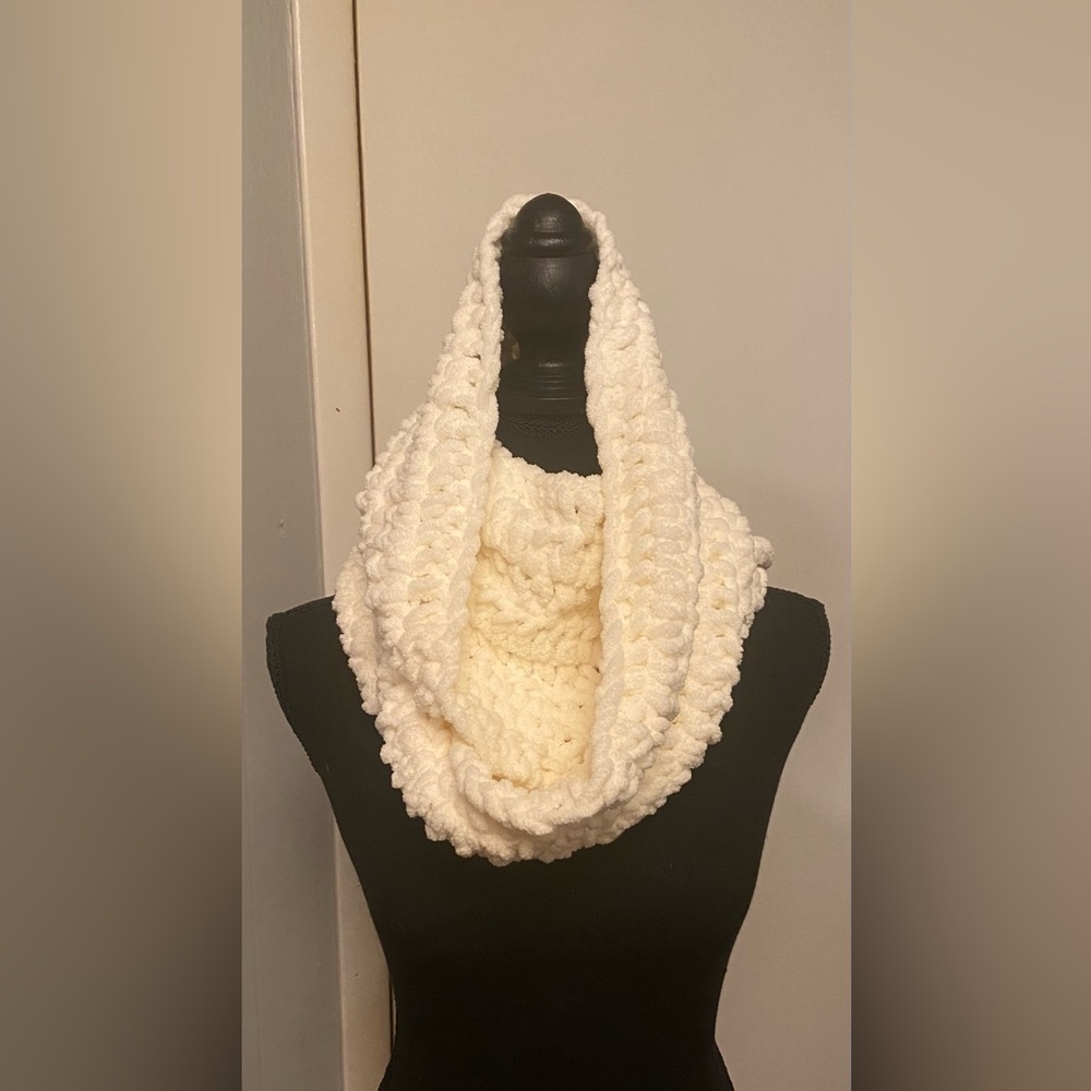 Plush Head Cowl